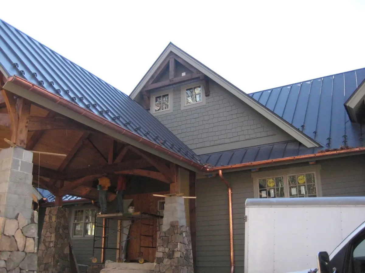 Craftsman Roofing team delivering quality roofing work in Temple